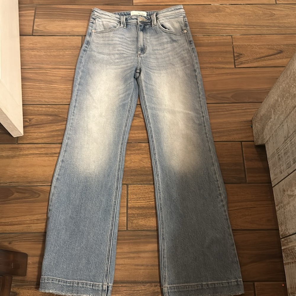 KanCan Wide leg Jeans sz 9/28 waist